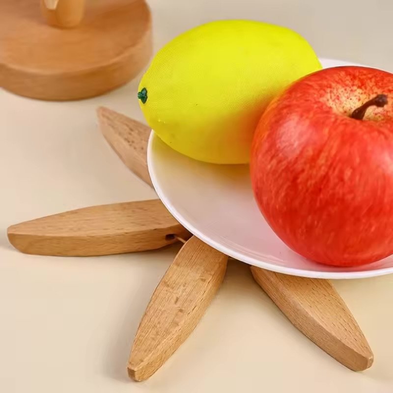 trépied en bois plats chauds